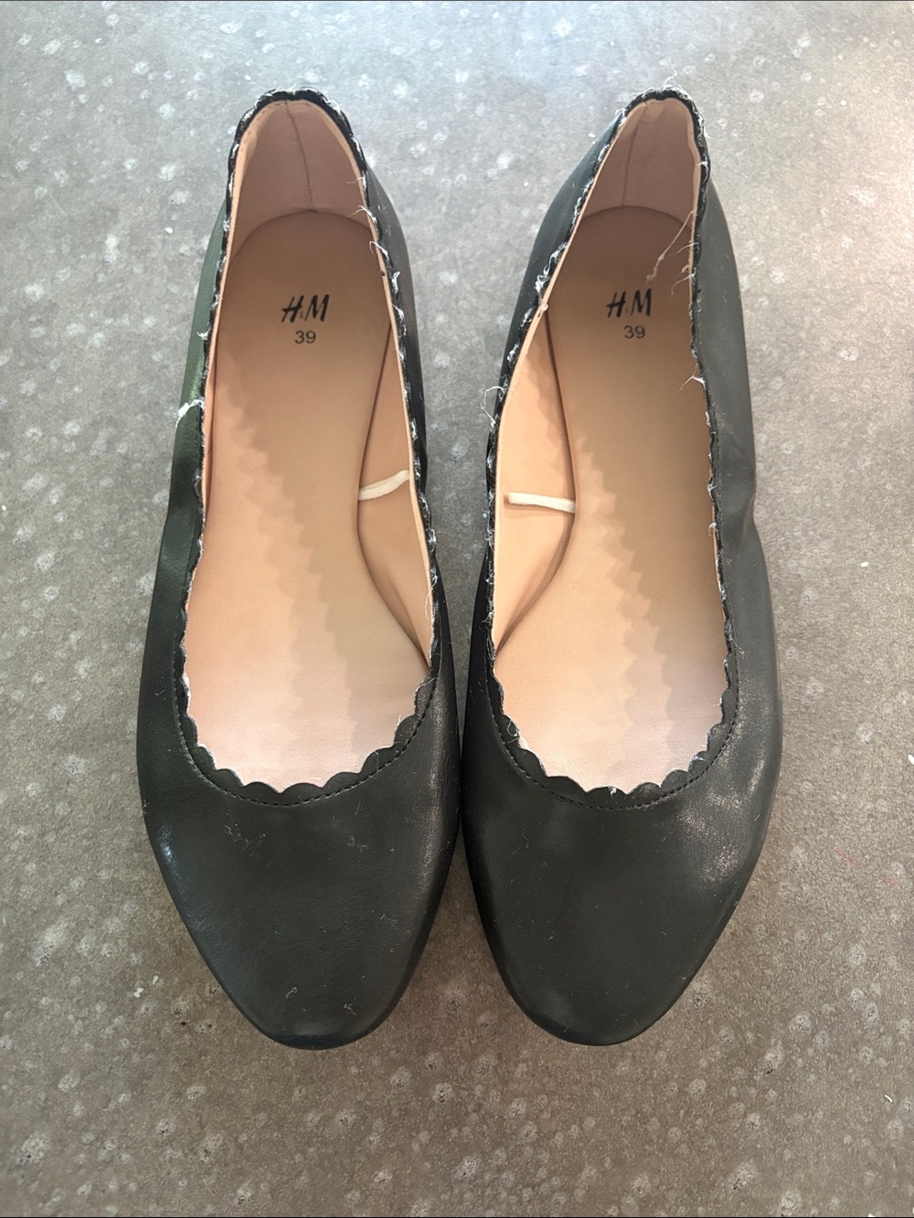 H&M Women's Dark Green Scalloped Ballet Flats